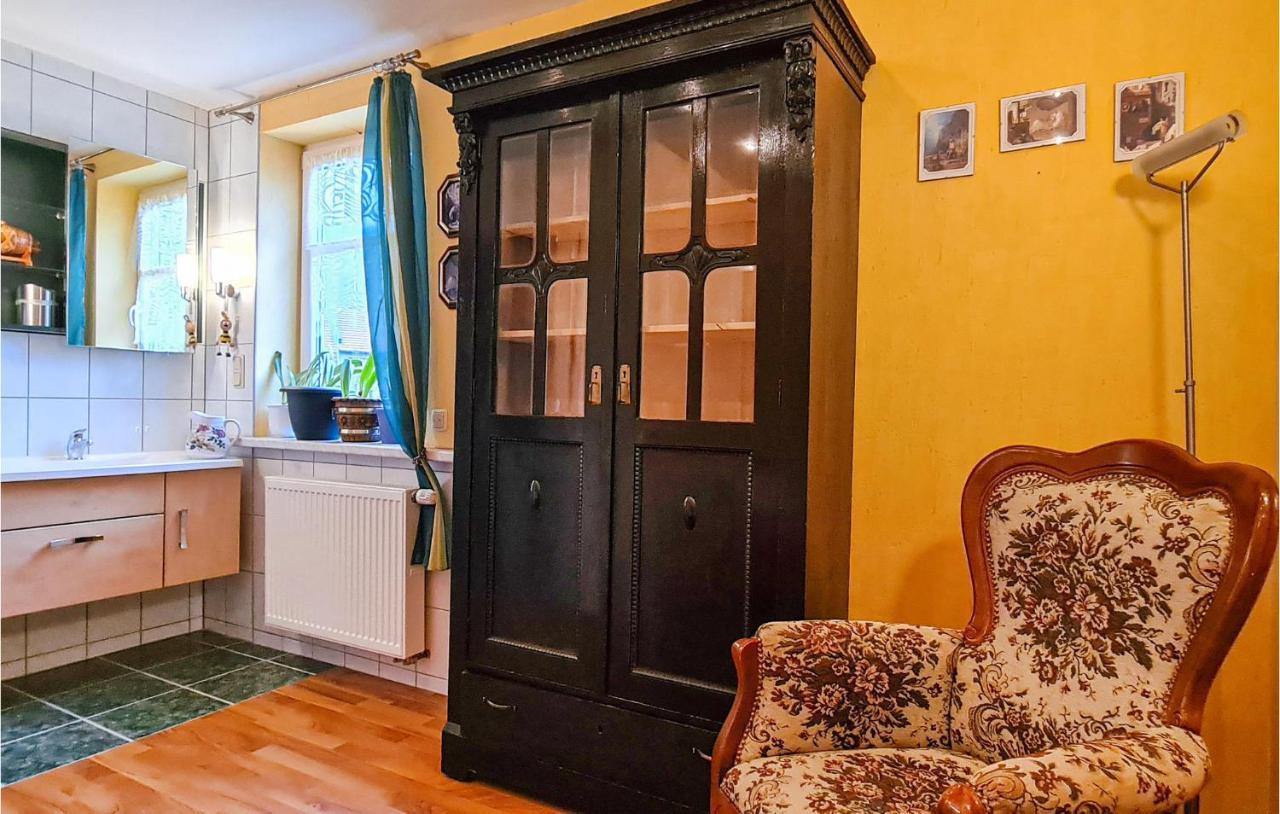 2 Bedroom Cozy Apartment In Suhl Eksteriør bilde